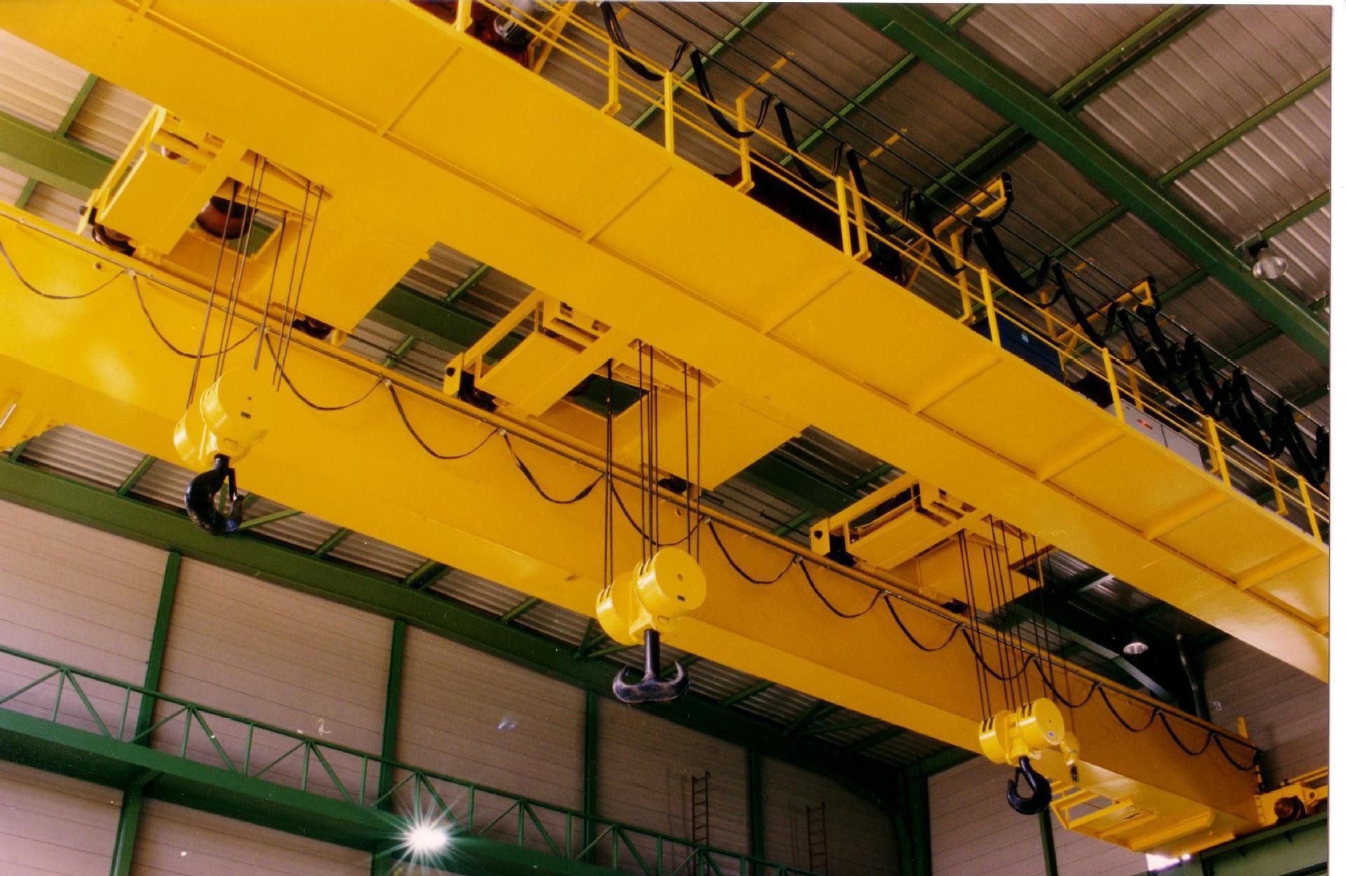 淺談門式起重機(jī)的操作步驟